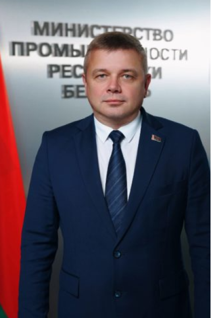 Поздравление Министра промышленности Республики Беларуси А.Е. Кузнецова с Днем народного единства!